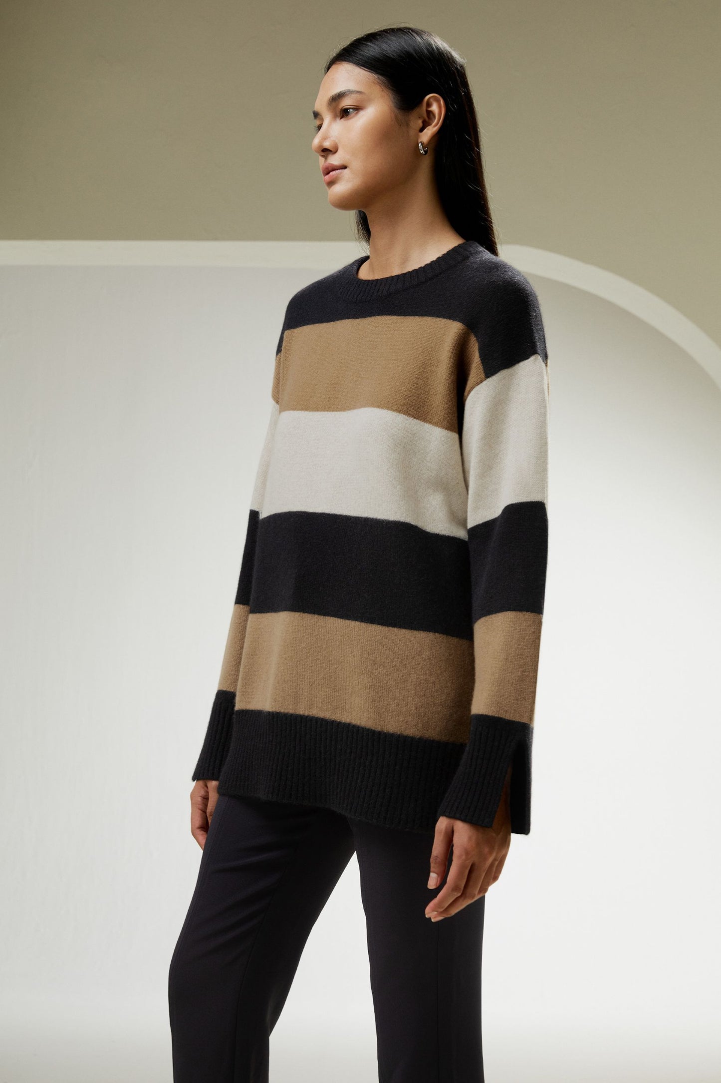 #color_Black & Camel & Beige