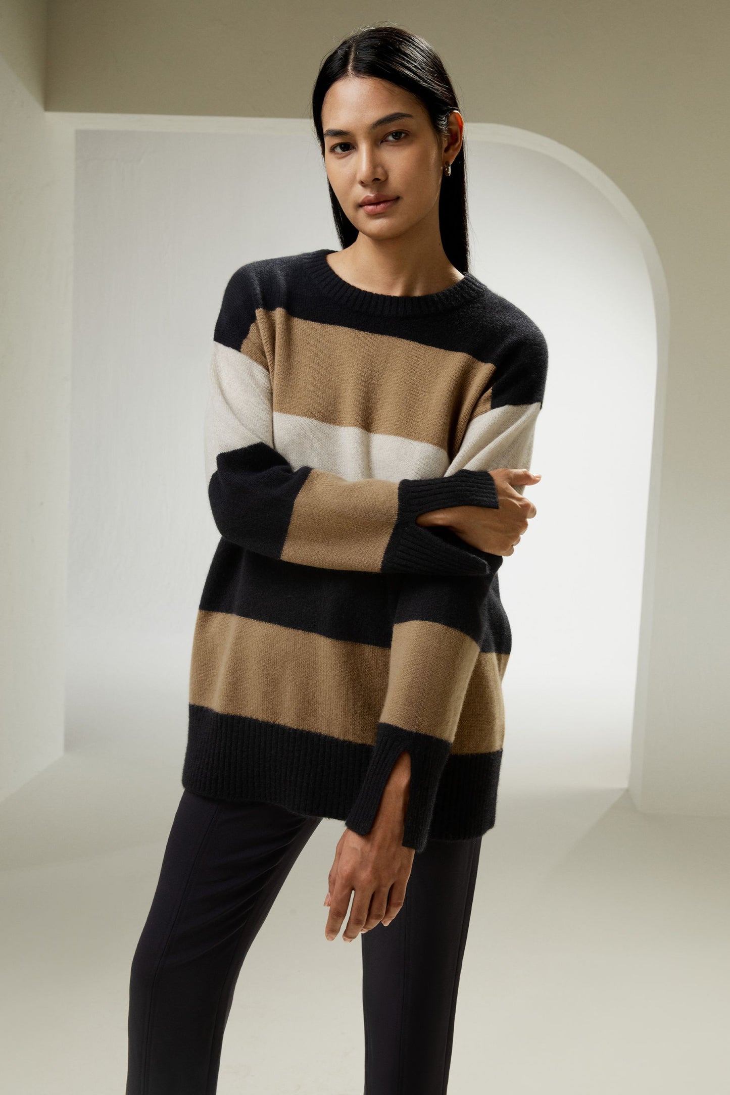 #color_Black & Camel & Beige