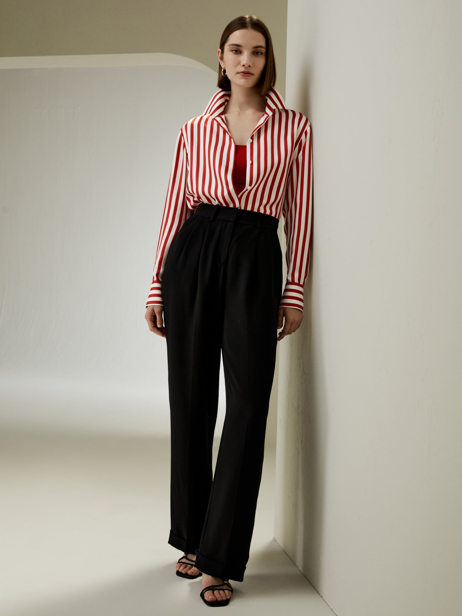 #color_red-white-pinstripes