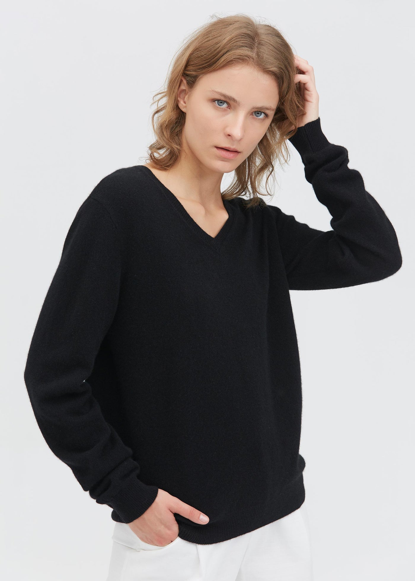 Women's Cashmere V Neck  soft winter Sweater Black