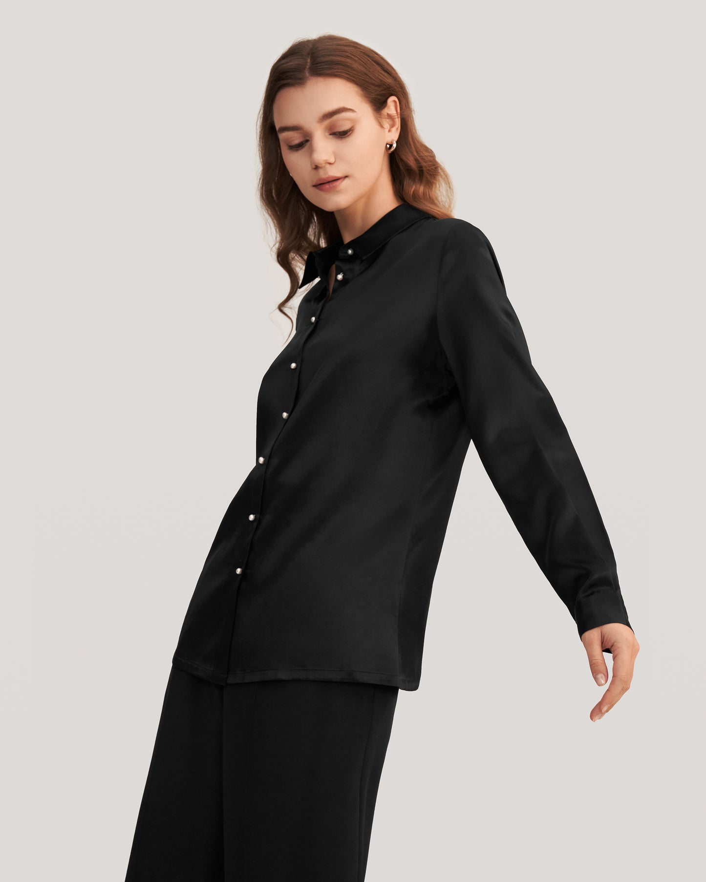 Classic Pearl Button Silk Shirt Black