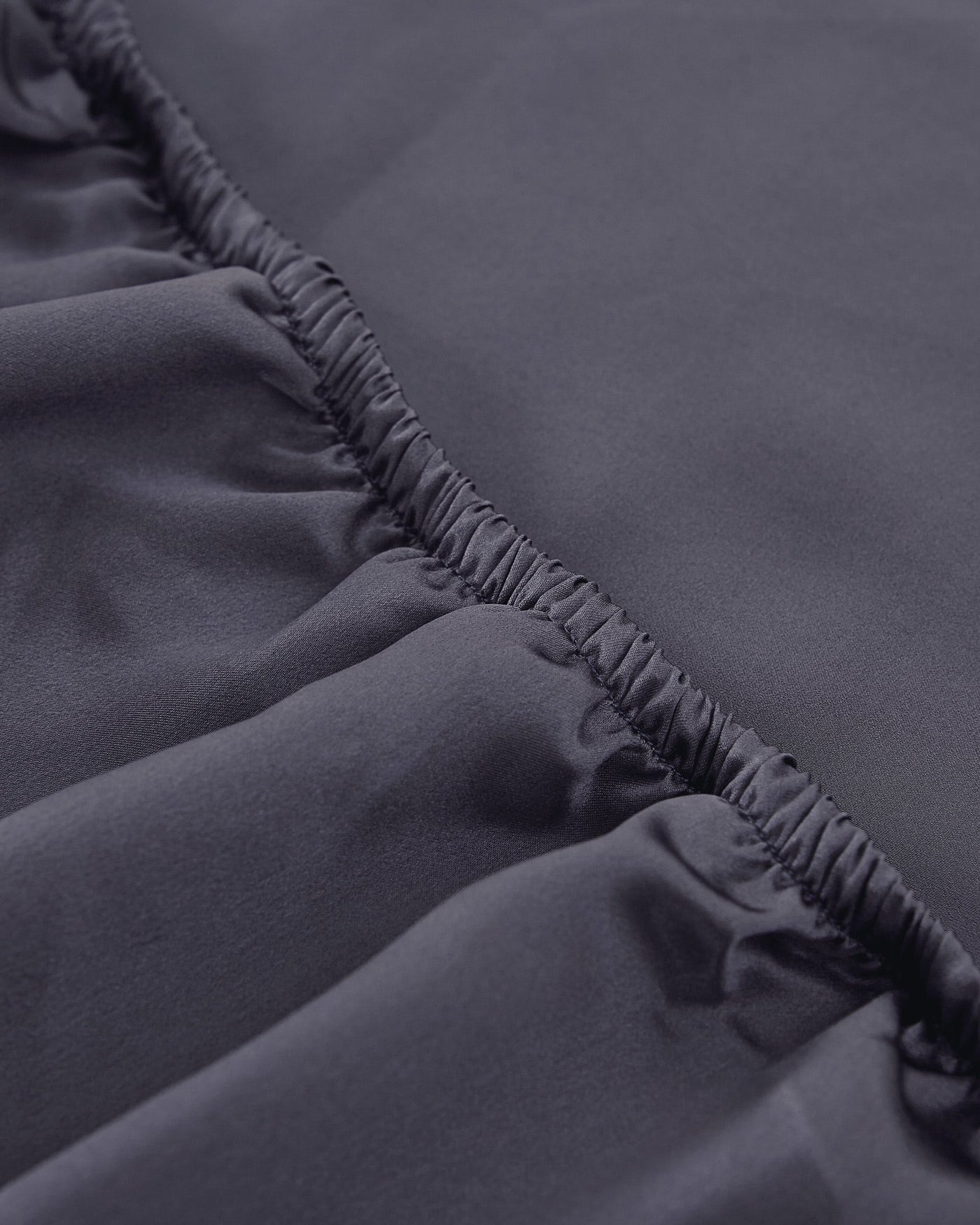 22 Momme Seamless Silk Fitted Sheet 40cm Charcoal Purple LILYSILK Factory